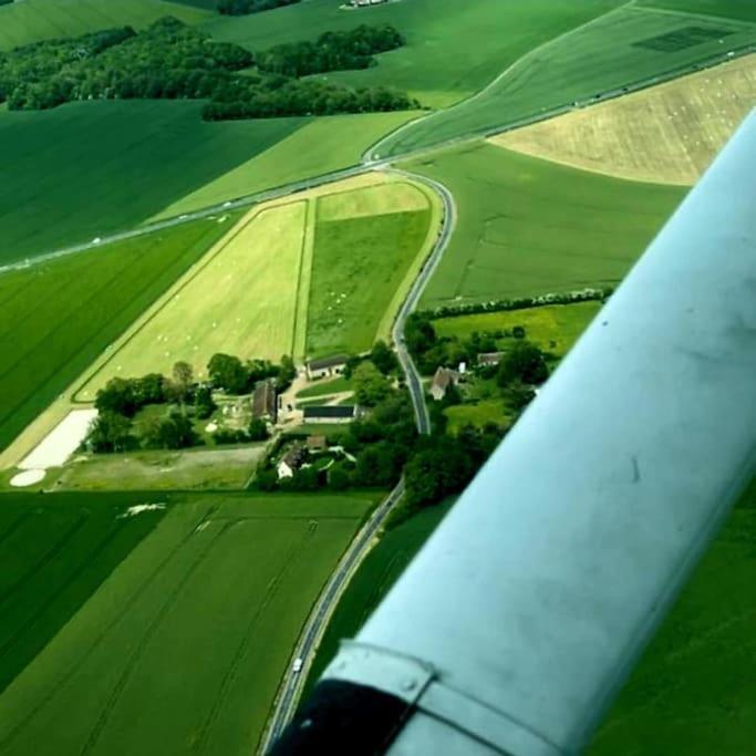 Gite Au Haras D'Agathe Et Ses Princes Les Barils Экстерьер фото